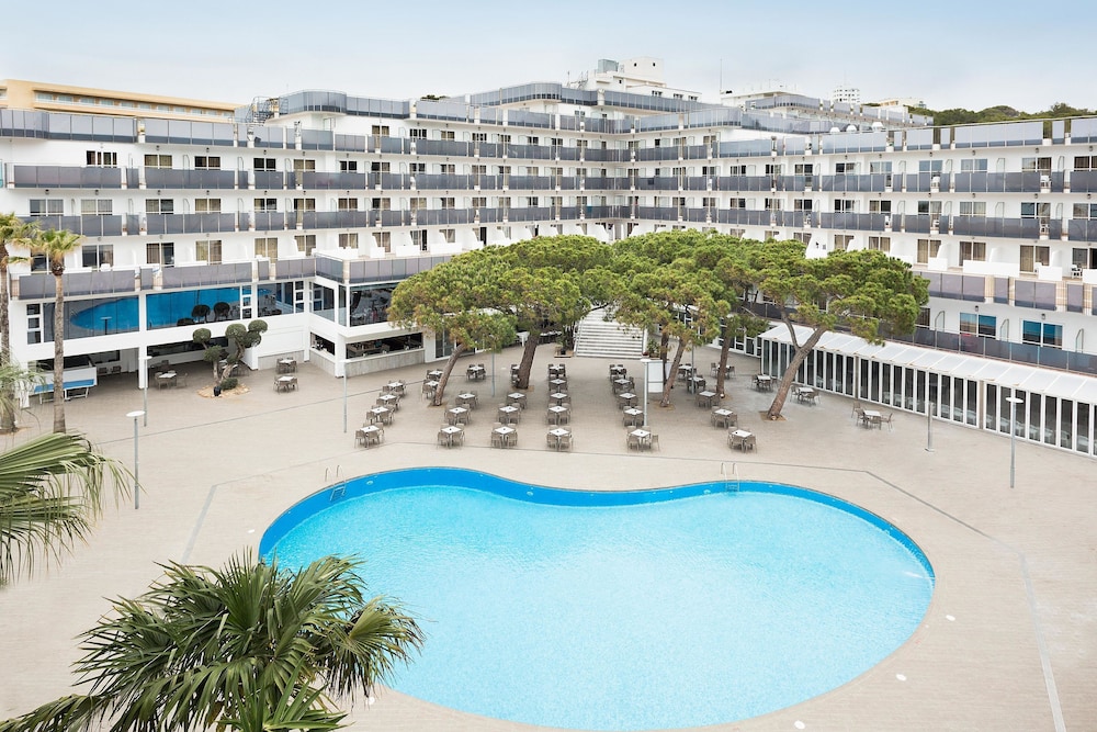 Hotel Best Cap Salou — Pool in Salou, Catalonia