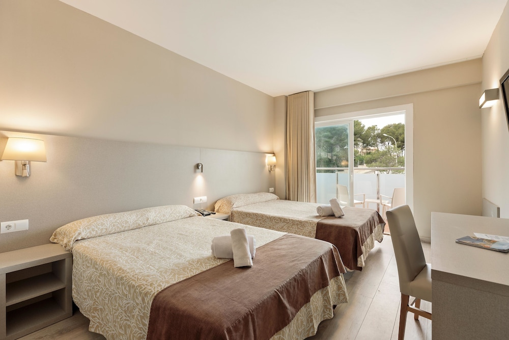 Hotel Best Cap Salou — Rooms in Salou, Catalonia