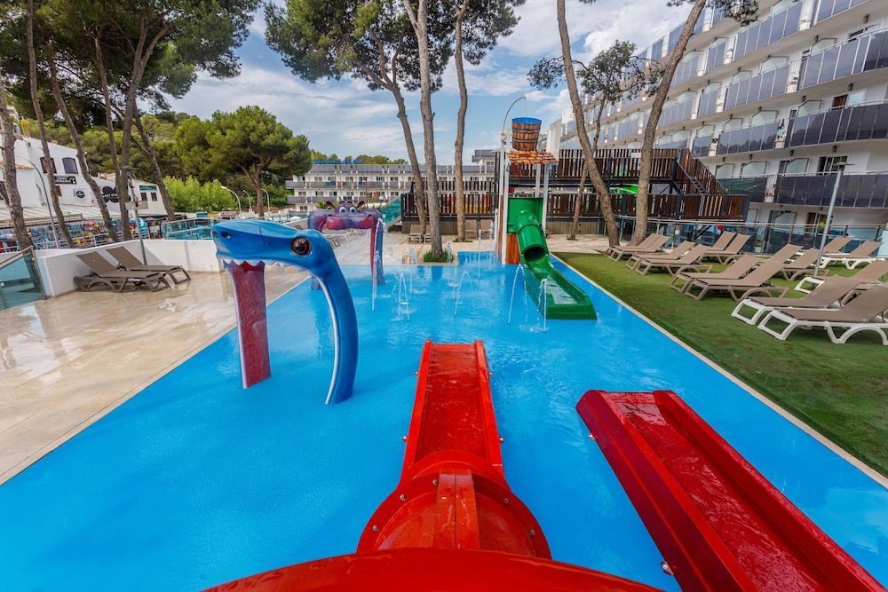 Hotel Best Cap Salou — Pool in Salou, Catalonia