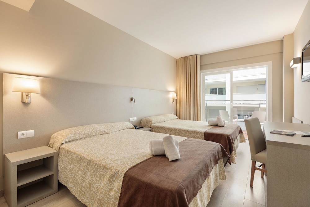 Hotel Best Cap Salou — Rooms in Salou, Catalonia