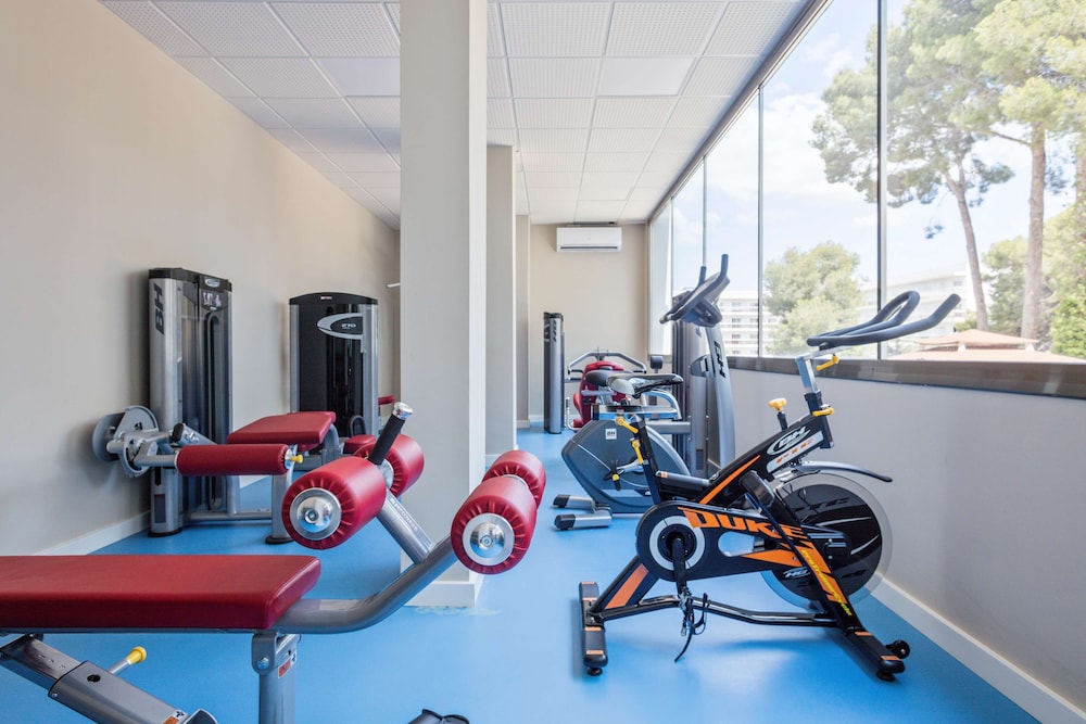Hotel Best Mediterraneo — Sports & recreation in Salou, Catalonia