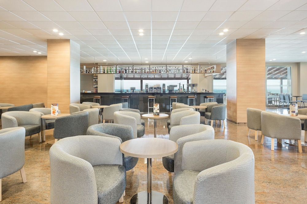 Hotel Best Negresco — Restaurant & bars in Salou, Catalonia