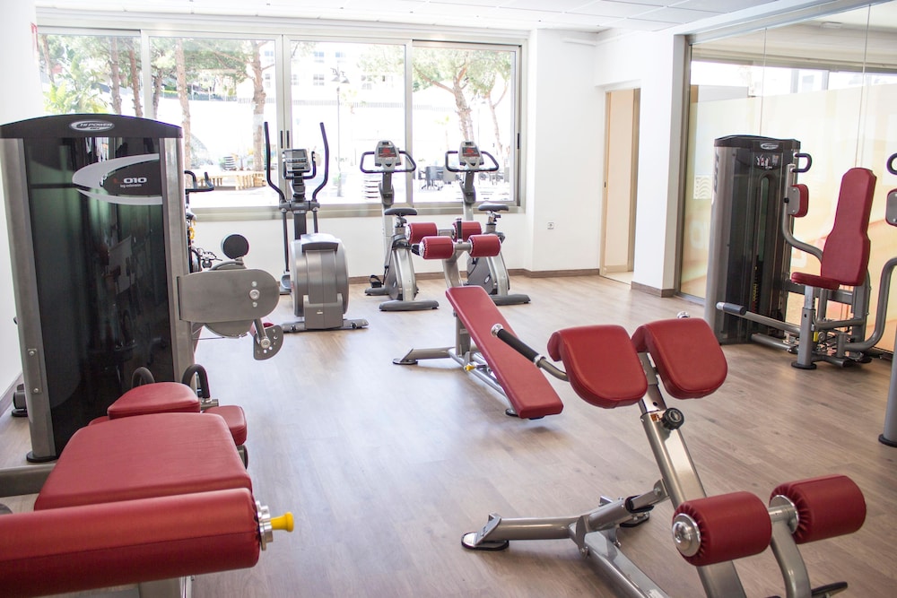 Hotel Best Oasis Park — Sports & recreation in Salou, Catalonia