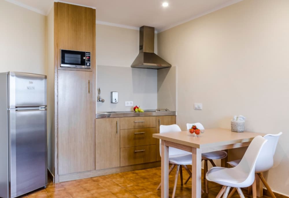 Apartamentos Blancala — Hotel rooms in Cala Blanca, Balearic Islands