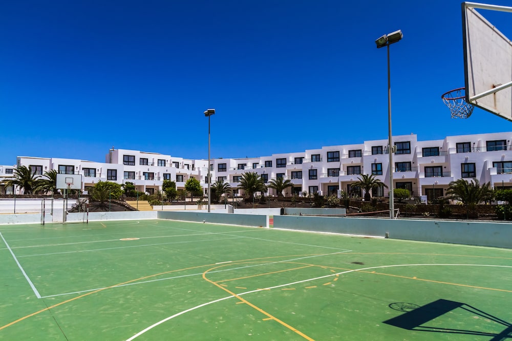 Hotel BlueBay Lanzarote - All inclusive — Sports & recreation in Costa Teguise, Canary Islands