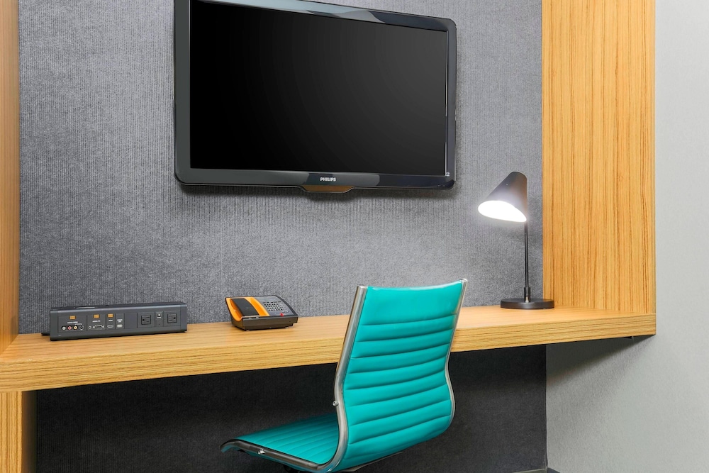 Aloft by Marriott Harlem — Hotel rooms in New York City, New York State