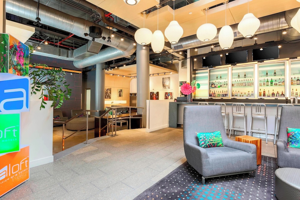 Aloft by Marriott Harlem — Restaurant & bars in New York City, New York State