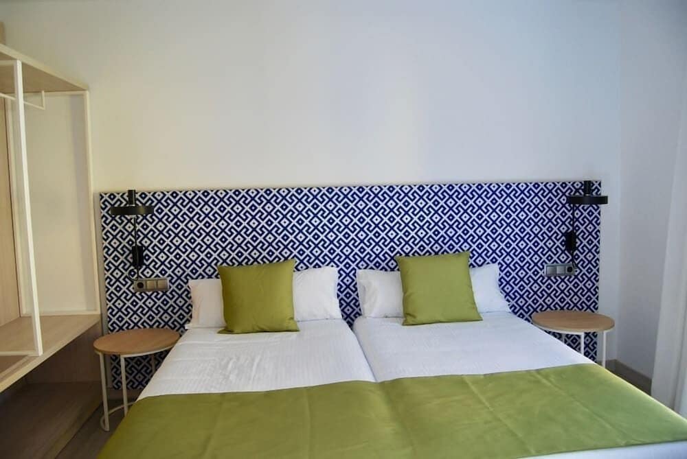 Broncemar Beach — Hotel rooms in Costa de Antigua, Canary Islands