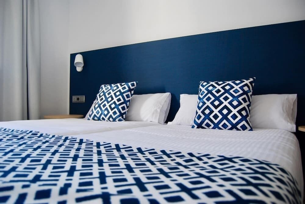 Broncemar Beach — Hotel rooms in Costa de Antigua, Canary Islands