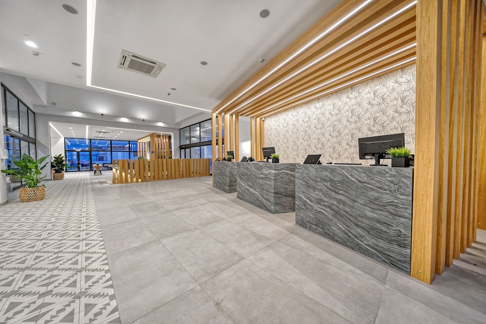 Broncemar Beach — Hotel building in Costa de Antigua, Canary Islands