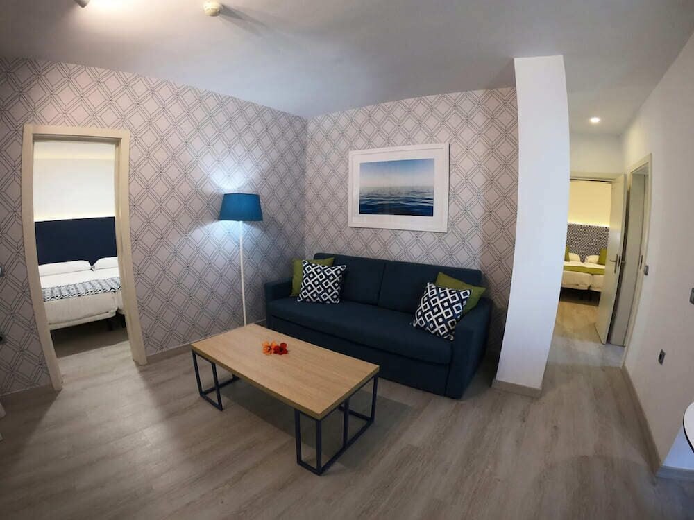 Broncemar Beach — Hotel rooms in Costa de Antigua, Canary Islands