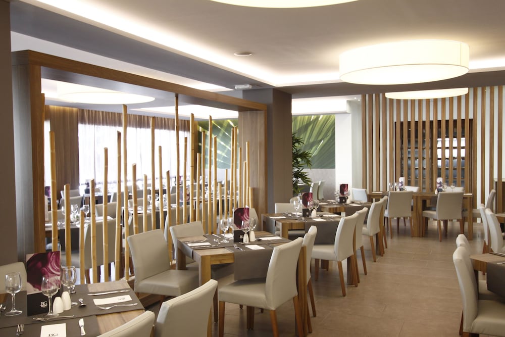 BG Hotel Caballero — Restaurant & bars in Playa de Palma, Balearic Islands