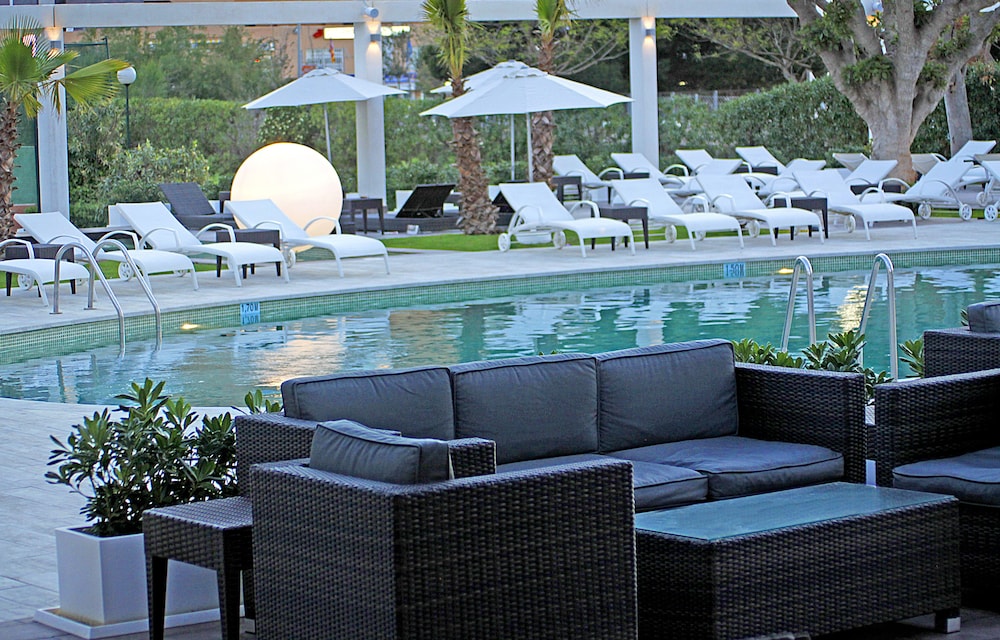 BG Hotel Caballero — Swimming pool in Playa de Palma, Balearic Islands