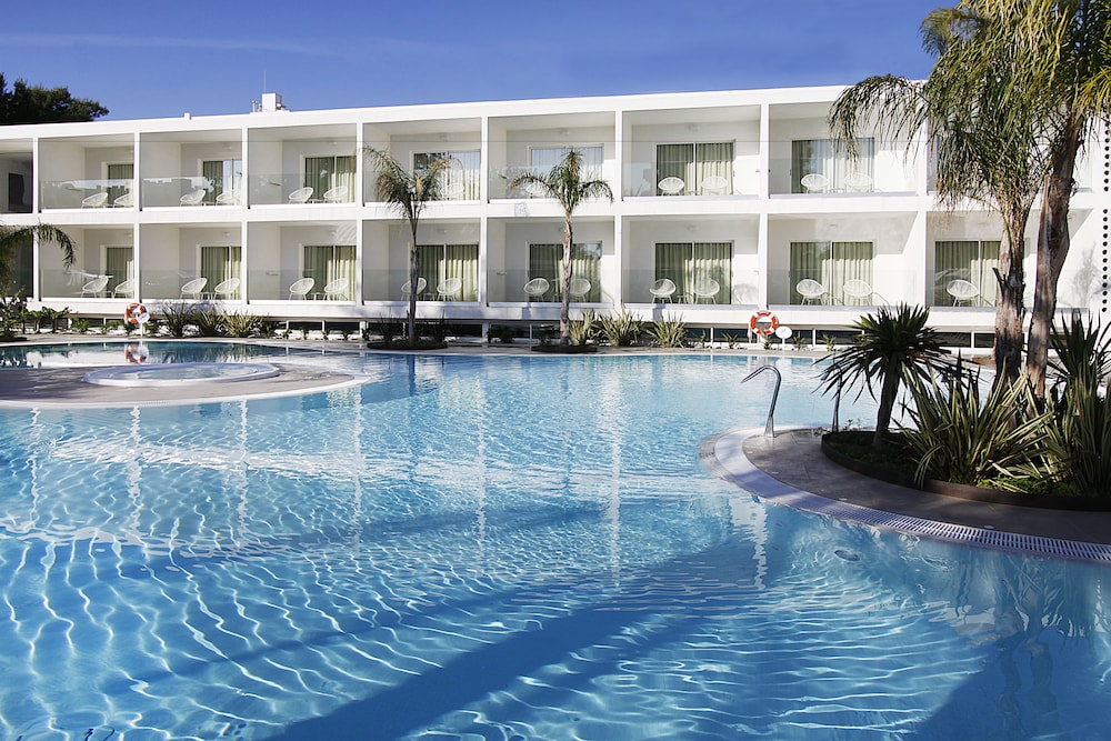 BG Hotel Caballero — Swimming pool in Playa de Palma, Balearic Islands