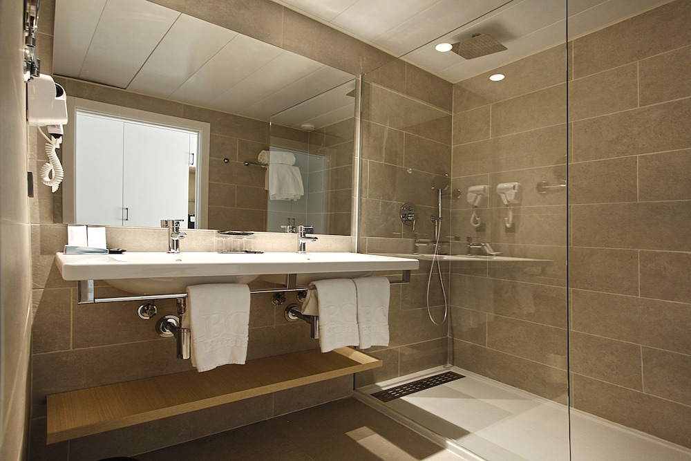 BG Hotel Caballero — Hotel rooms in Playa de Palma, Balearic Islands