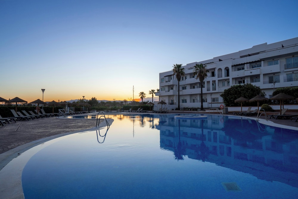 Ohtels Cabogata — Swimming pool in Almeria, Andalusia
