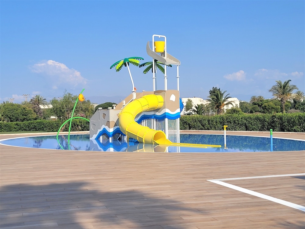 Ohtels Cabogata — Attractions for children in Almeria, Andalusia