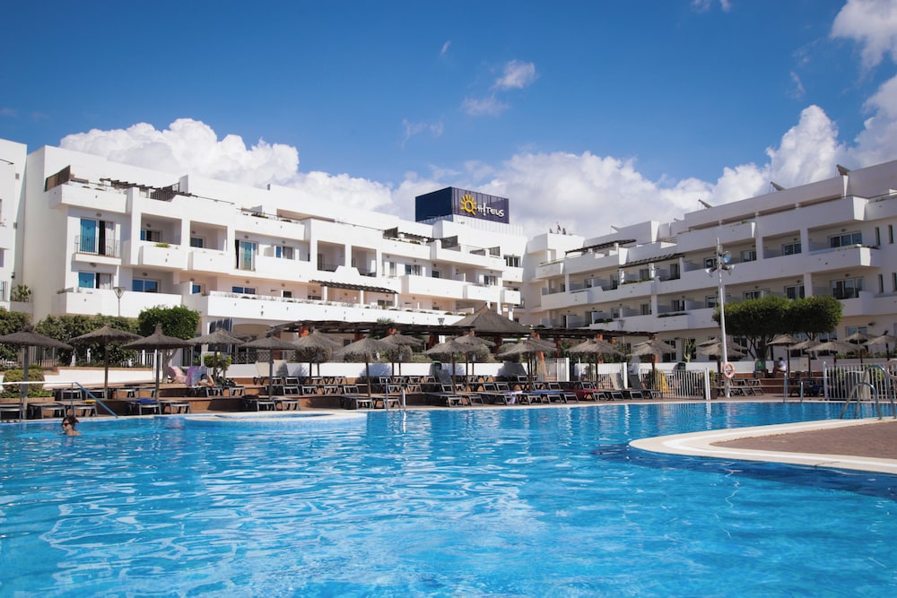 Ohtels Cabogata — Swimming pool in Almeria, Andalusia