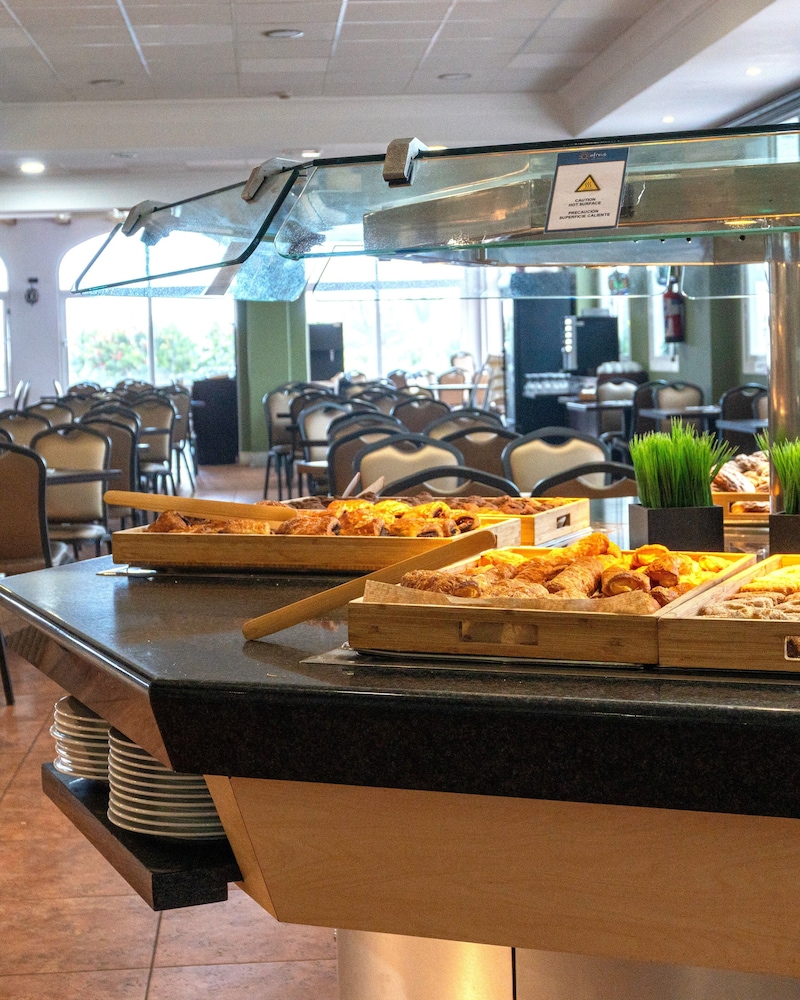 Ohtels Cabogata — Restaurant & bars in Almeria, Andalusia