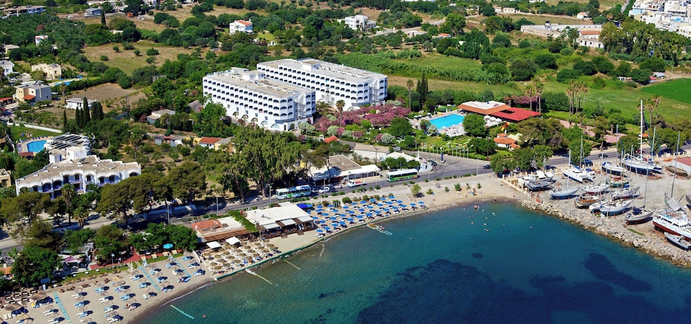 Continental Palace — Main photo in Kos Town, South Aegean