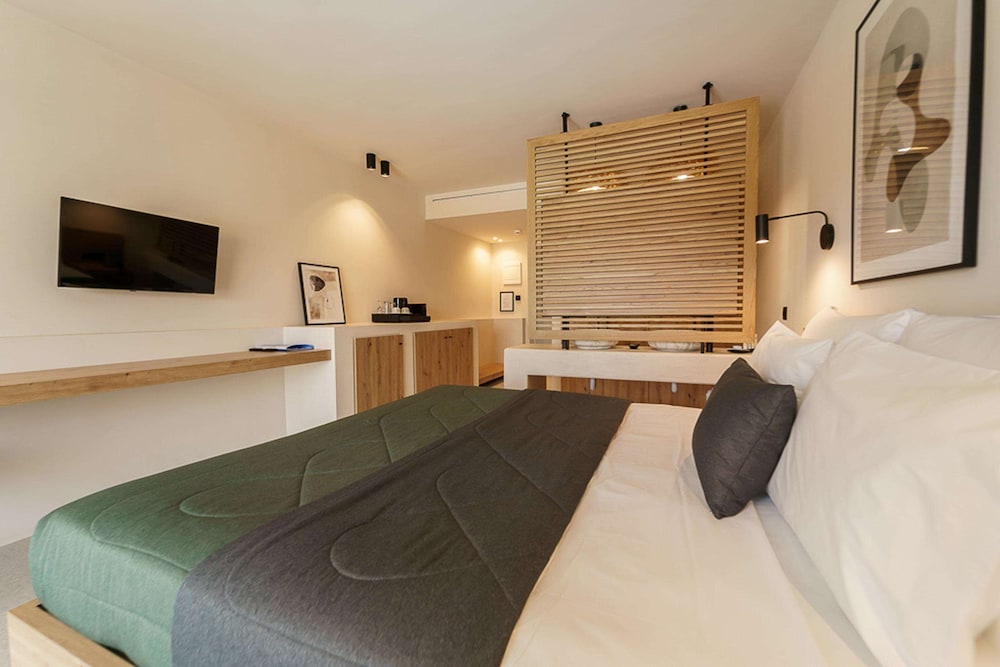 Filoxenia Hotel Zakynthos — Hotel rooms in Tsilivi, Ionian Islands