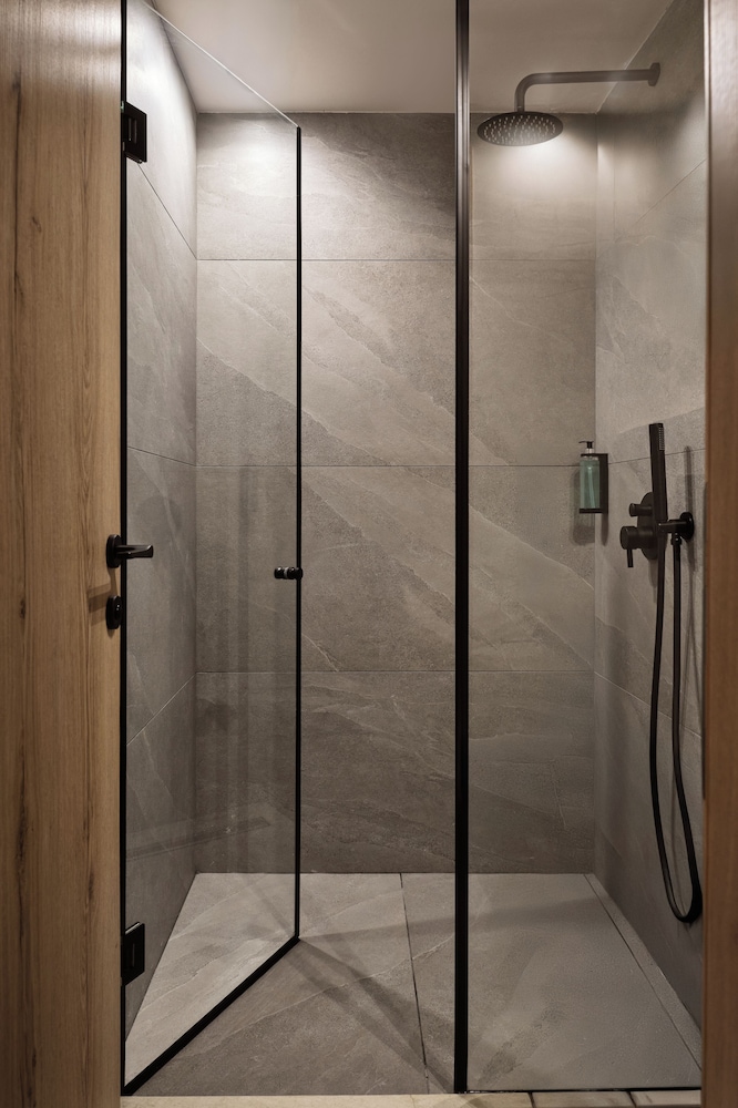 Filoxenia Hotel Zakynthos — Hotel rooms in Tsilivi, Ionian Islands