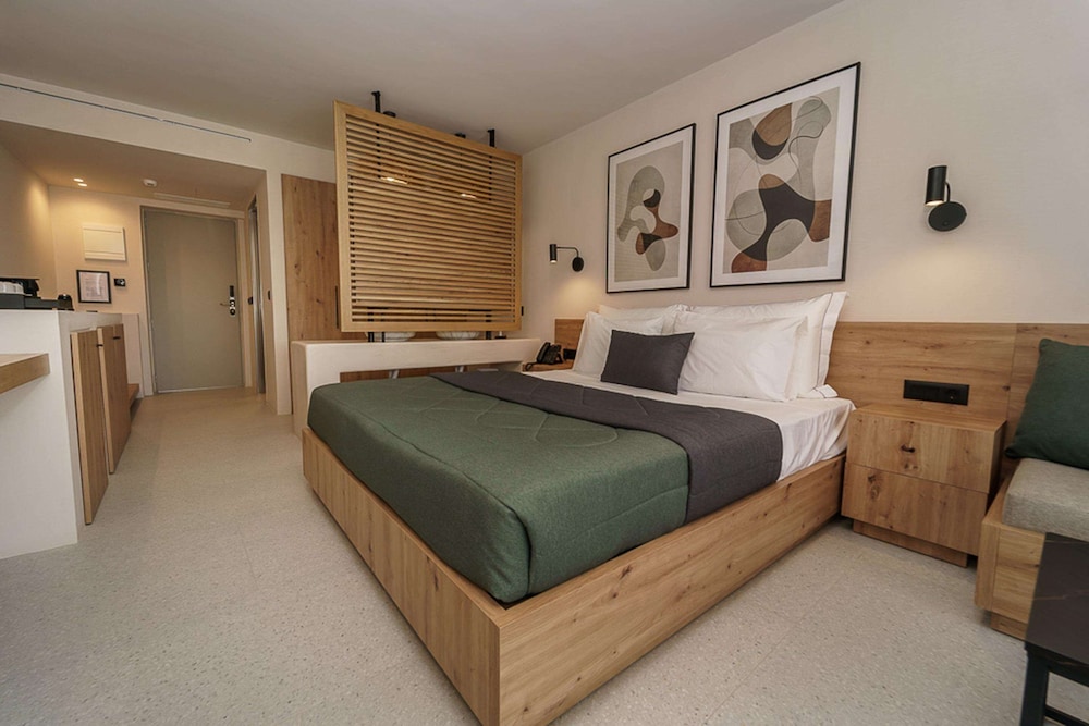 Filoxenia Hotel Zakynthos — Hotel rooms in Tsilivi, Ionian Islands