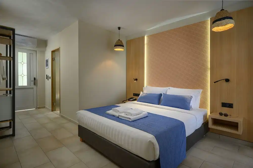 Mare Boutique - Adults Only — Hotel rooms in Georgioupolis