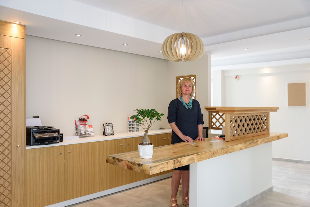 Mare Boutique - Adults Only — Hotel building in Georgioupolis