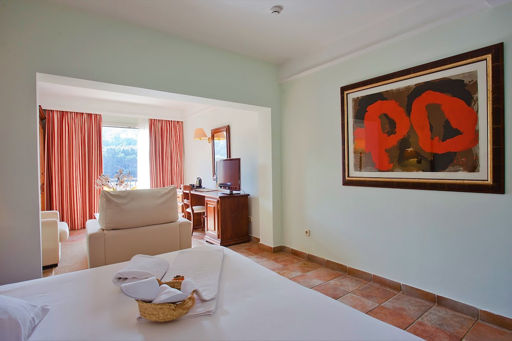 Hotel Cala Sant Vicenç - Adults Only + 16 — Hotel rooms in Puerto Pollensa, Balearic Islands