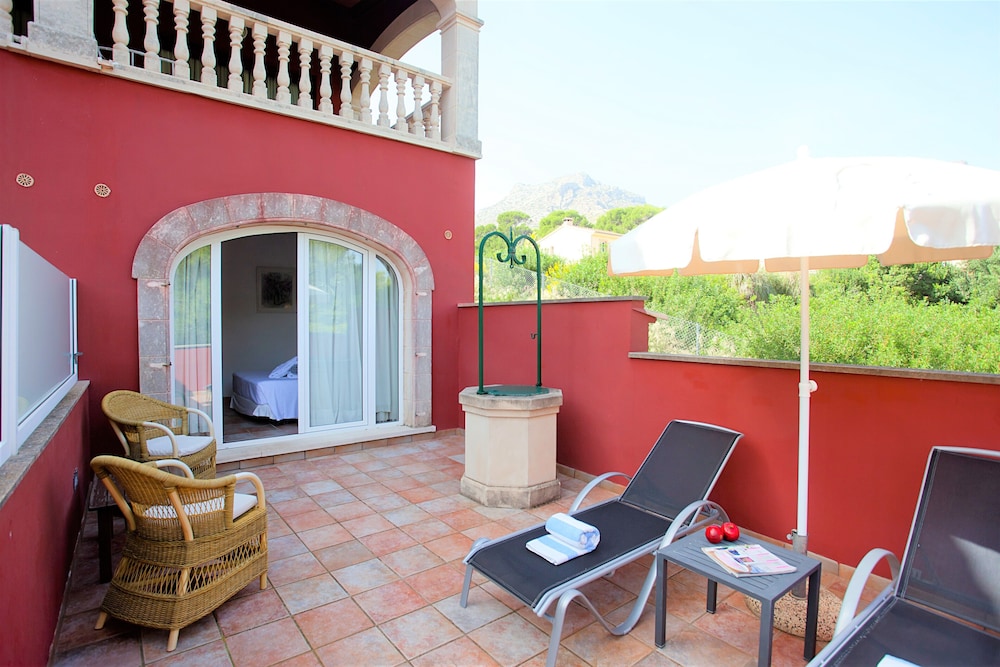 Hotel Cala Sant Vicenç - Adults Only + 16 — Hotel building in Puerto Pollensa, Balearic Islands