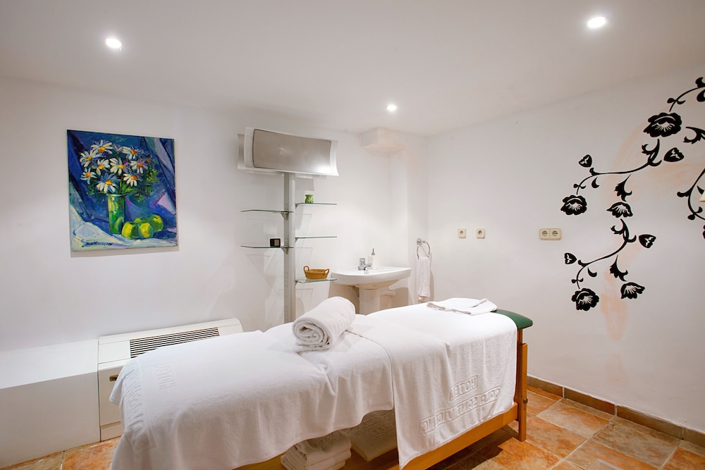 Hotel Cala Sant Vicenç - Adults Only + 16 — Spa in Puerto Pollensa, Balearic Islands