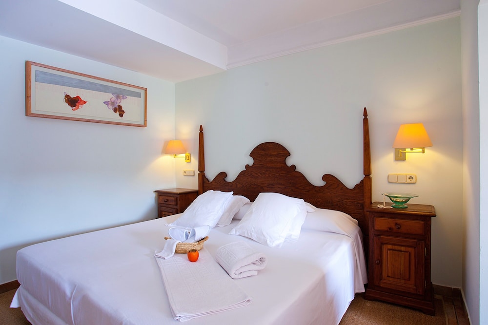 Hotel Cala Sant Vicenç - Adults Only + 16 — Hotel rooms in Puerto Pollensa, Balearic Islands