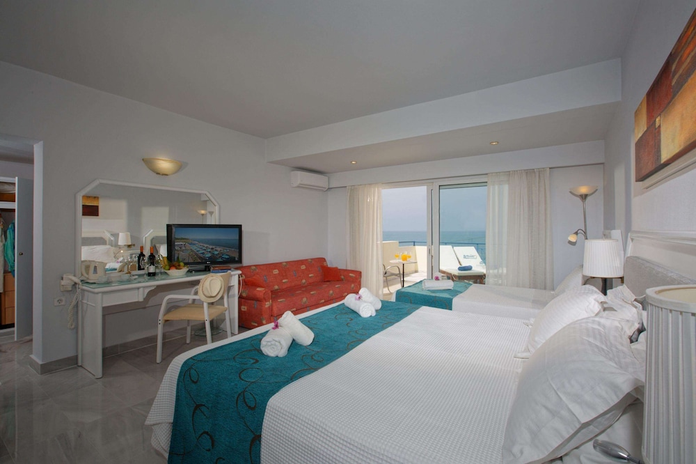 Rethymno Mare Royal & Water Park — Hotel rooms in Rethymnon
