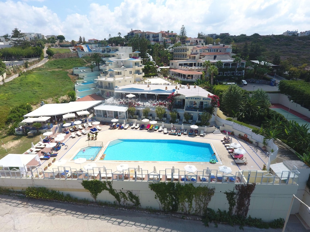 Rethymno Mare Royal & Water Park — Swimming pool in Rethymnon