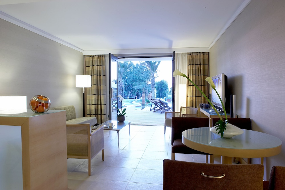 Rodos Palace Hotel — Hotel rooms in Rhodes Town, South Aegean