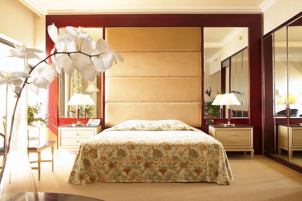 Rodos Palace Hotel — Hotel rooms in Rhodes Town, South Aegean
