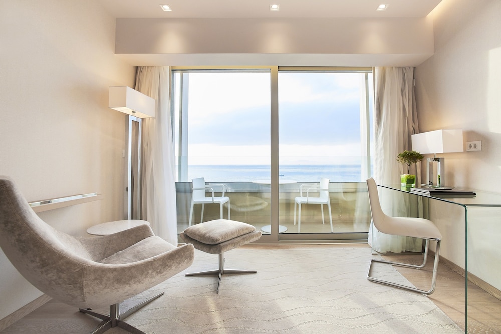 Rodos Palace Hotel — Hotel rooms in Rhodes Town, South Aegean