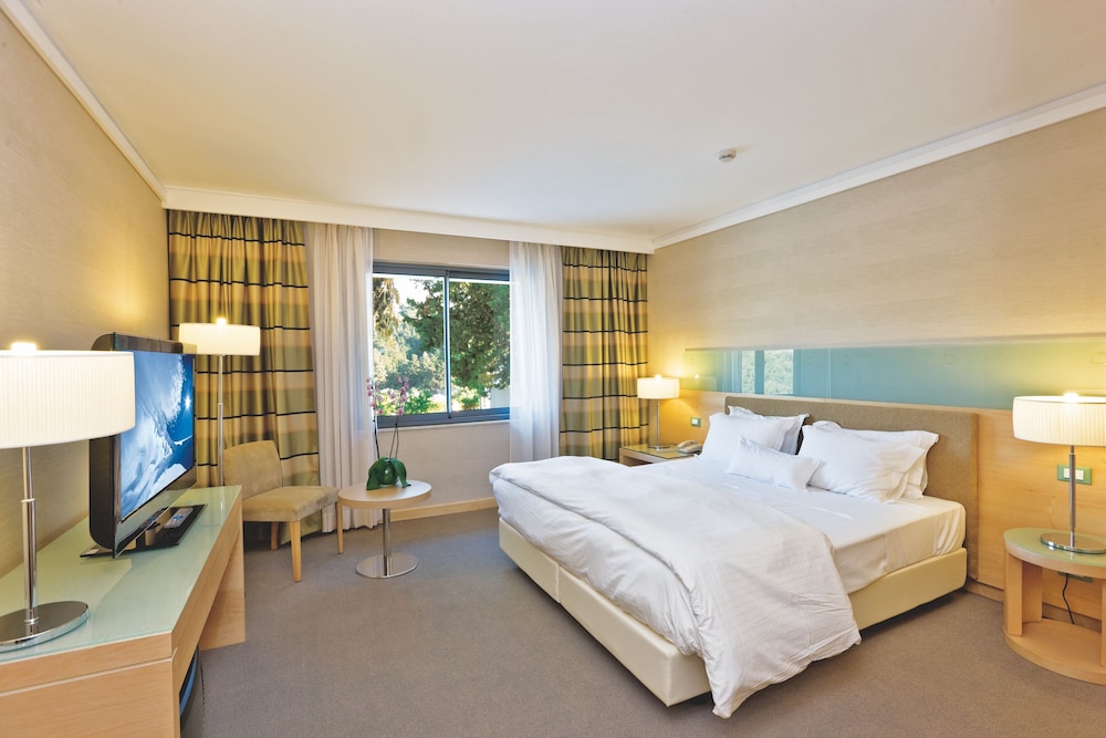 Rodos Palace Hotel — Hotel rooms in Rhodes Town, South Aegean