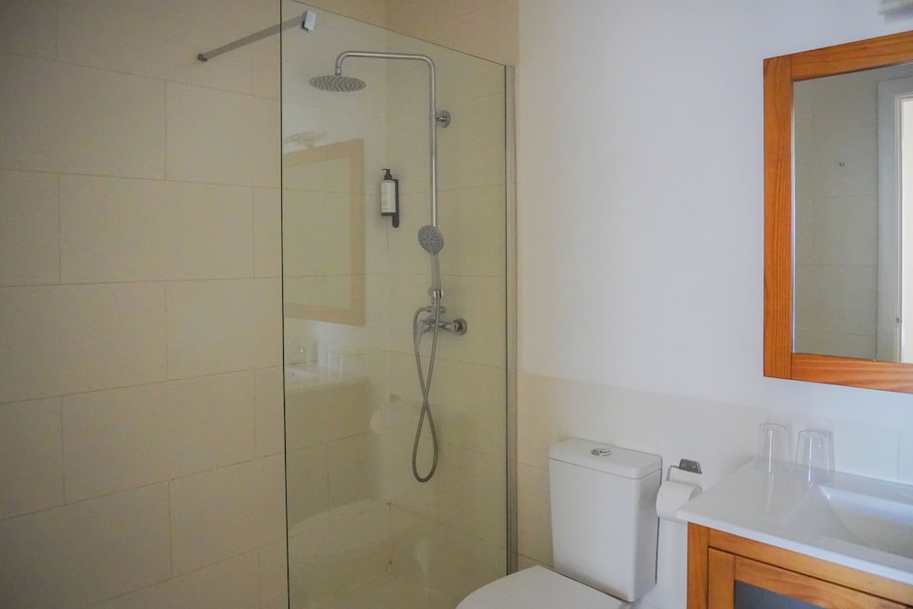 ENDLSS BEACH & DISCO HOTEL IBIZA ADULTS ONLY — Hotel rooms in San Antonio, Balearic Islands