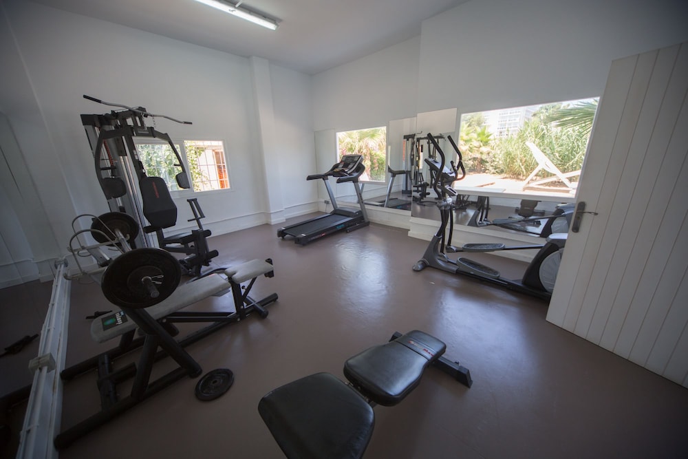 ENDLSS BEACH & DISCO HOTEL IBIZA ADULTS ONLY — Sports & recreation in San Antonio, Balearic Islands
