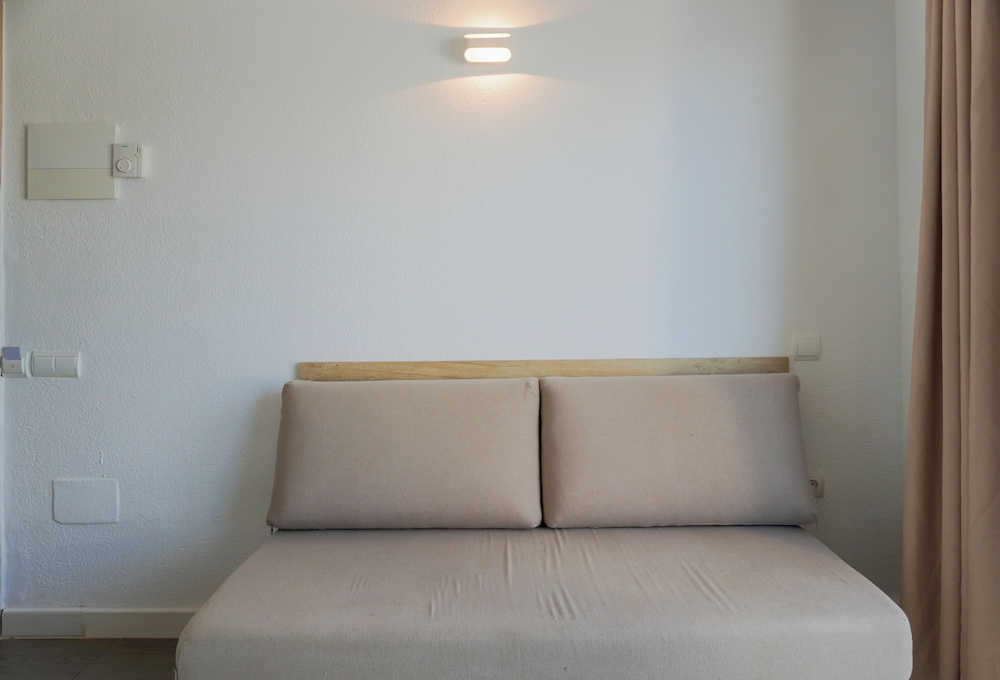 ENDLSS BEACH & DISCO HOTEL IBIZA ADULTS ONLY — Hotel rooms in San Antonio, Balearic Islands