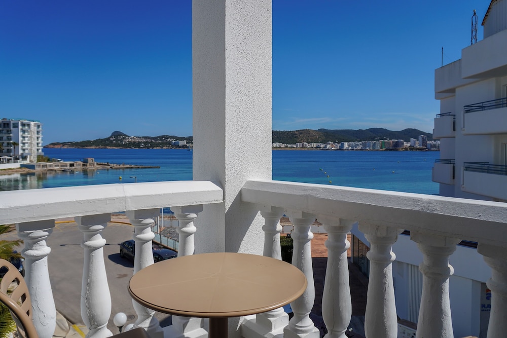 ENDLSS BEACH & DISCO HOTEL IBIZA ADULTS ONLY — Attractions in the area in San Antonio, Balearic Islands