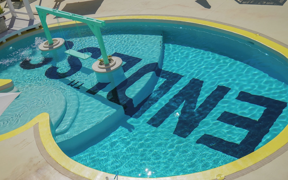 ENDLSS BEACH & DISCO HOTEL IBIZA ADULTS ONLY — Swimming pool in San Antonio, Balearic Islands