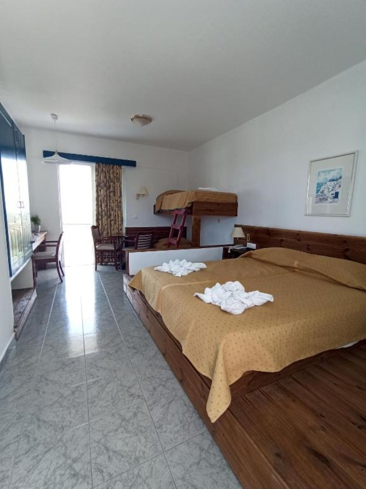 Summer Dream Hotel By Anayia All Inclusive Resorts — Hotel rooms in Theologos, South Aegean