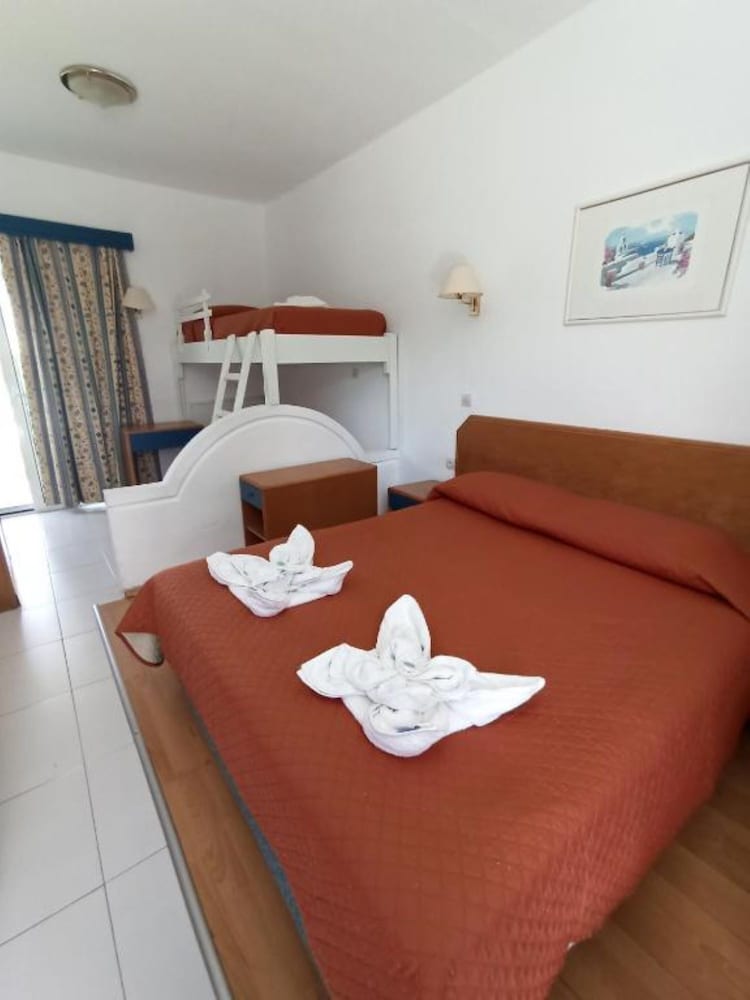 Summer Dream Hotel By Anayia All Inclusive Resorts — Hotel rooms in Theologos, South Aegean