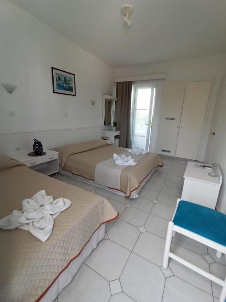 Summer Dream Hotel By Anayia All Inclusive Resorts — Hotel rooms in Theologos, South Aegean