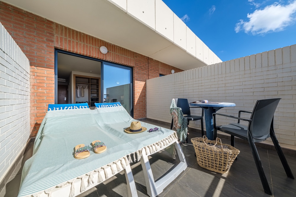 California Garden — Hotel rooms in Salou, Catalonia