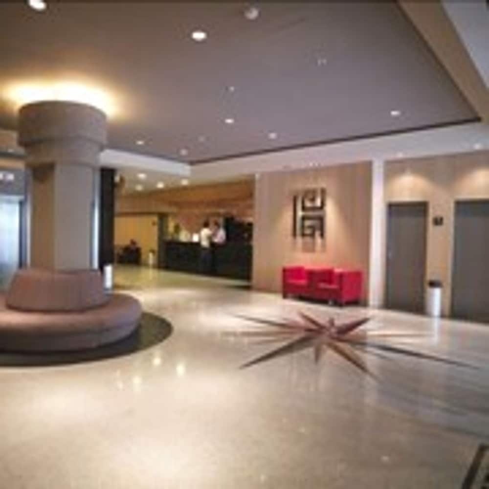 California Garden — Hotel building in Salou, Catalonia