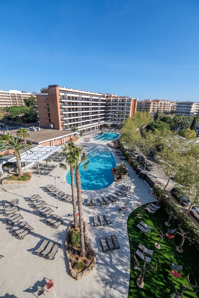 California Garden — Main photo in Salou, Catalonia